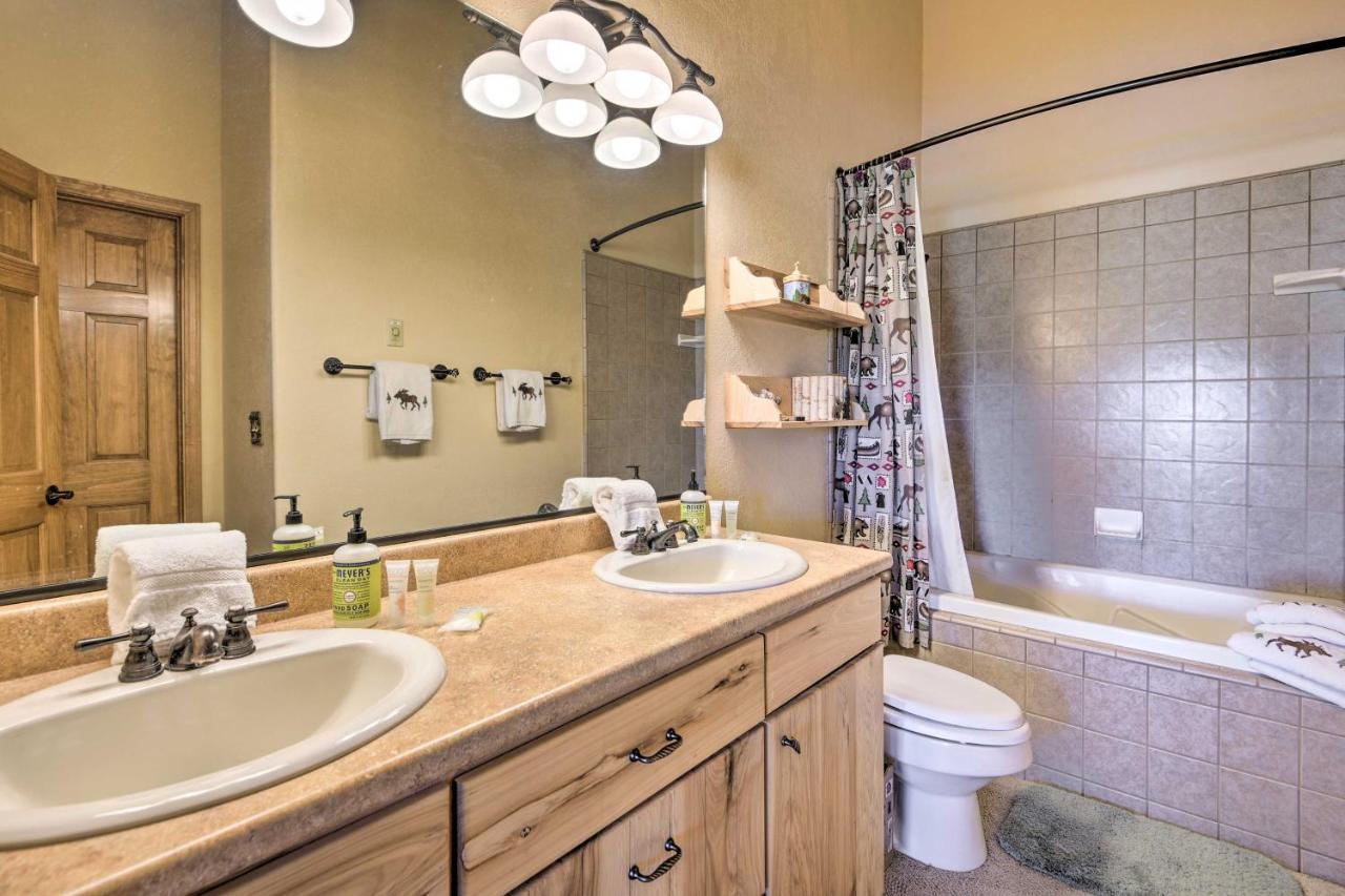 Pagosa Springs Townhome With View Hike And Fish! ภายนอก รูปภาพ
